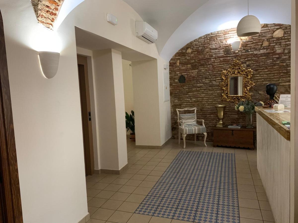 Hostal Aquaforum ميريذا المظهر الخارجي الصورة
